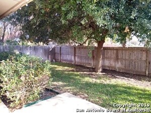 Building Photo - 6114 Lakeview Ct