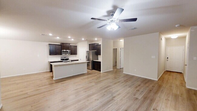 Building Photo - "Charming 3-Bedroom Home with Elegant Granite Touches in Copperas Cove!"