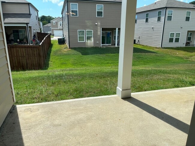 Building Photo - 128 Boone Lake Way