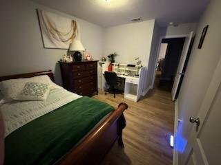 Building Photo - Great brick home located in Waterford Village OS