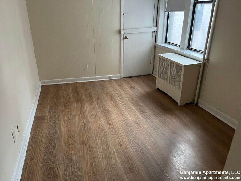 Building Photo - 1157 Commonwealth Ave