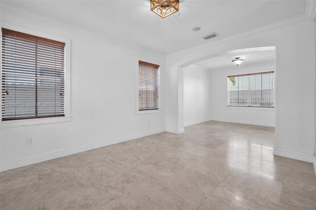 Building Photo - 2155 SW 156th Ct