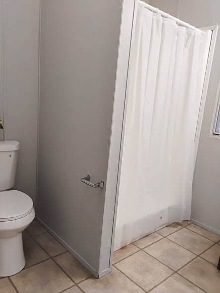 Building Photo - 110 N Michigan St