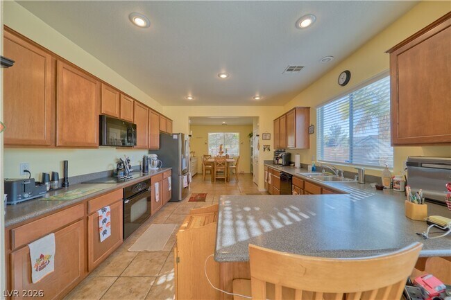 Building Photo - 5720 Al Fresco Ave