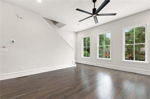 Building Photo - 3418 Landen Pine Ct NE