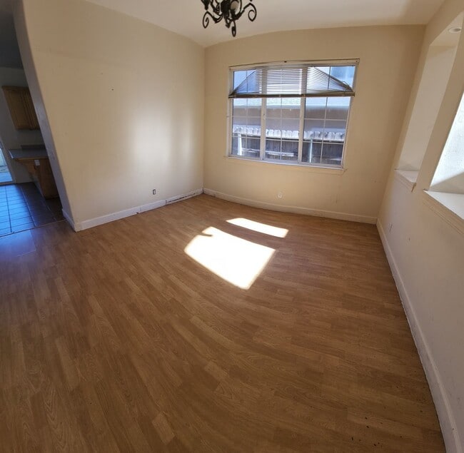 Building Photo - Super close to Poly- Approx. 1000 feet from Cal Poly Grand Avenue entrance-VERY CLOSE!!!