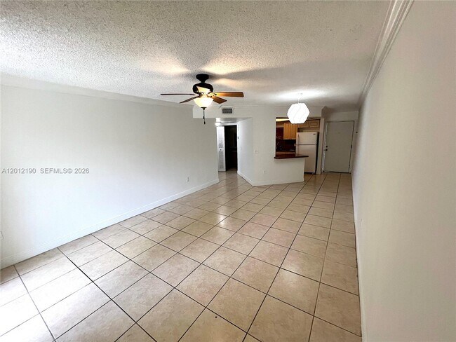 Building Photo - 8373 Lake Dr