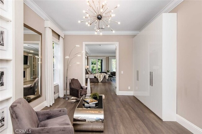 Building Photo - 1756 Clear View Dr