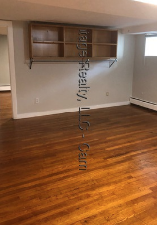 Building Photo - 84 Thorndike St