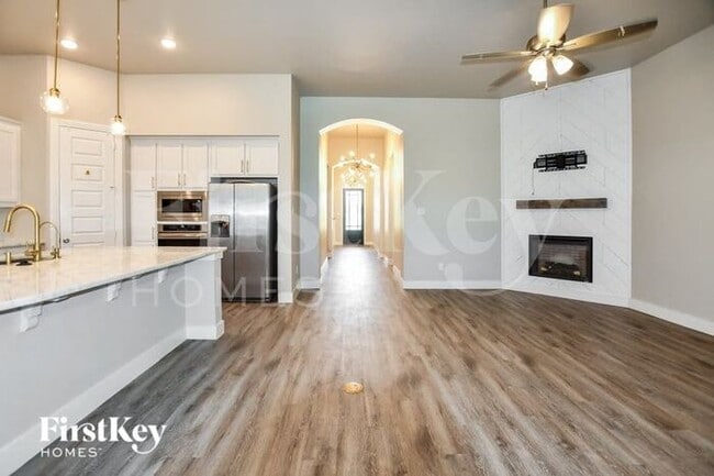Building Photo - 1609 San Donato Ln