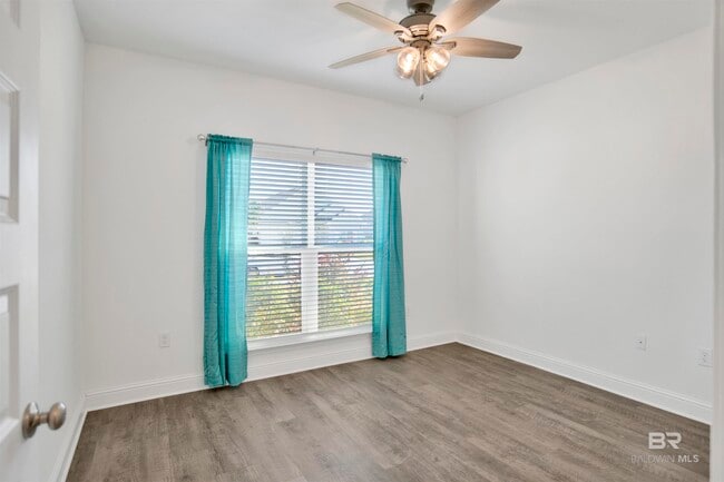 Building Photo - 4299 Montague Dr