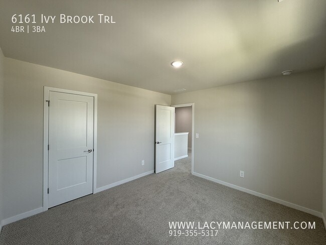 Building Photo - 6161 Ivy Brk Trl