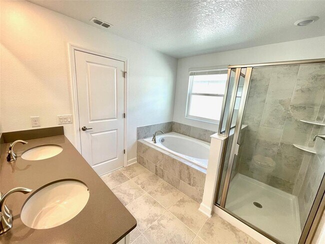 Building Photo - 9929 Introduction Wy