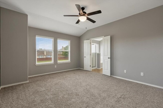 Building Photo - 108 Quarry Ln