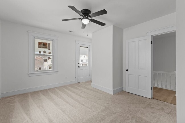 Building Photo - 255 Maryland Ave