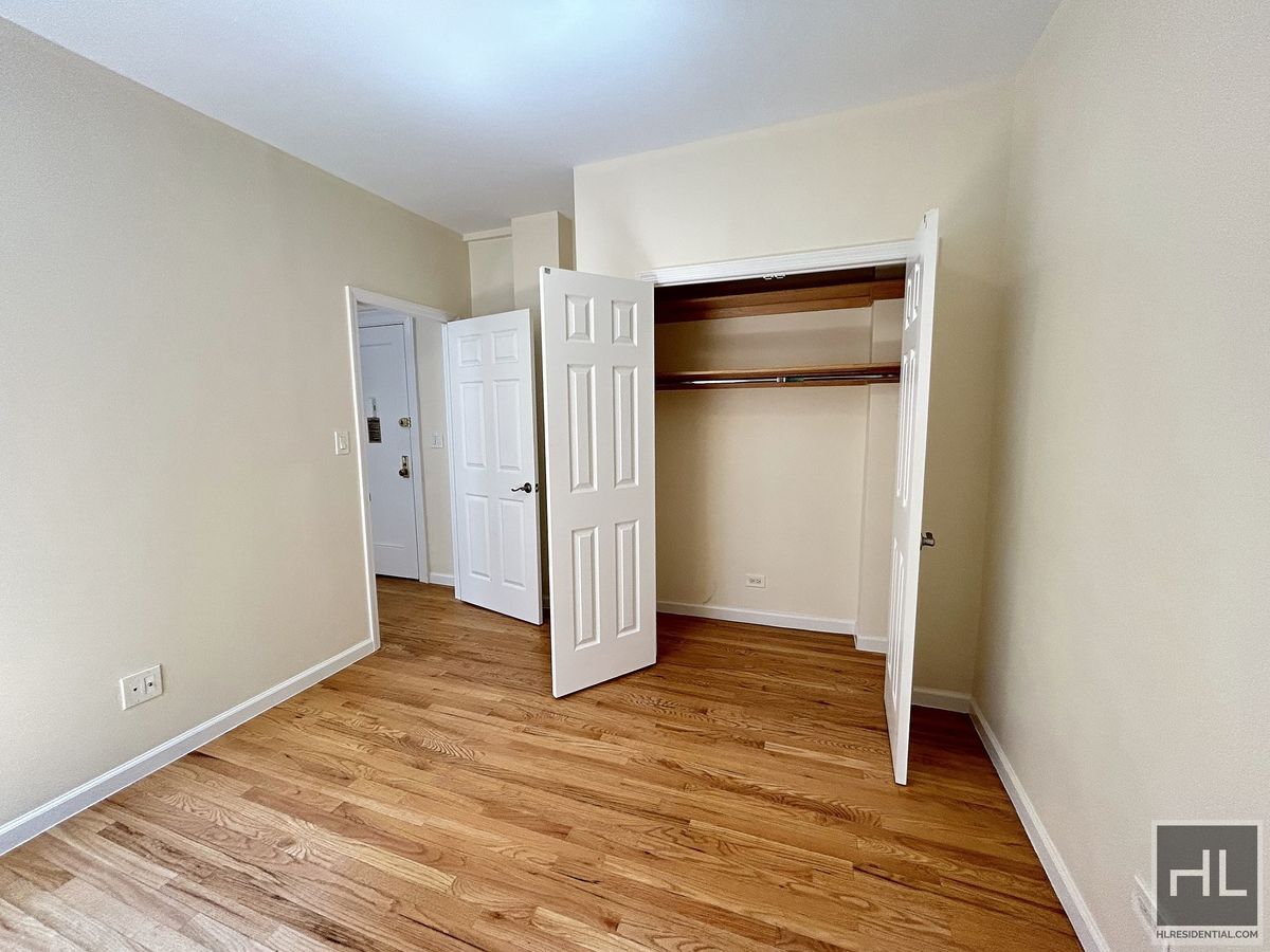 Building Photo - WEST 45 STREET