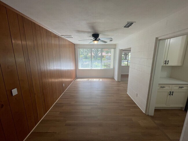 Building Photo - 2269 Southland Rd