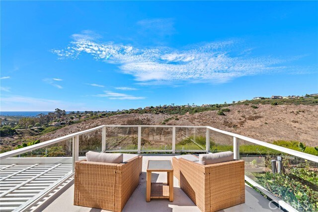 Building Photo - 2415 Camino Bucanero
