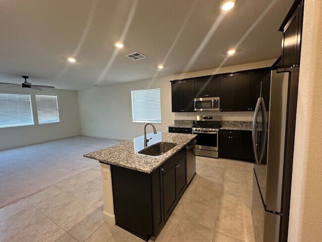 Building Photo - 6251 Bucking Horse Dr
