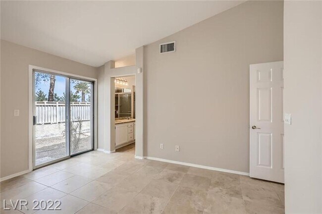 Building Photo - Charming Single-Story Home in Gated Community with Resort-Style Amenities!