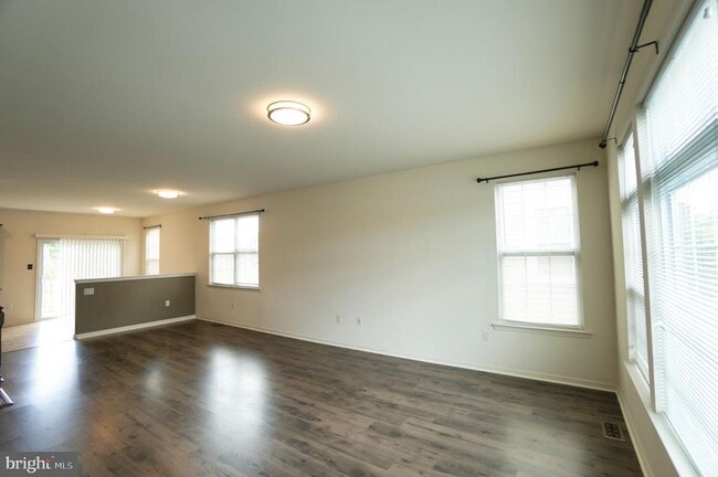 Building Photo - 431 Williamson Ct