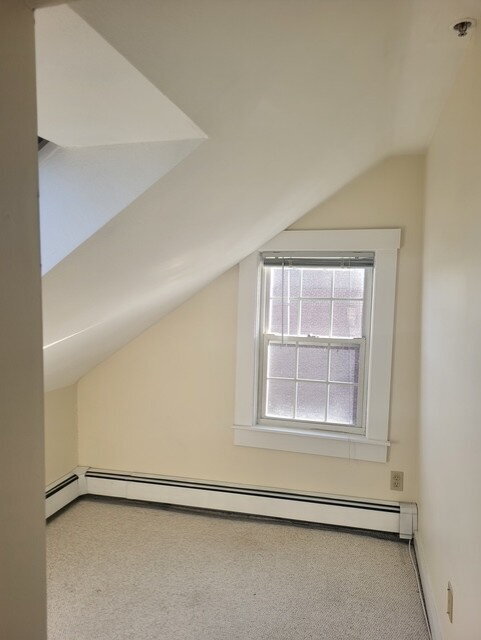 Building Photo - Bright 1BR Apartment with Bonus Space – Heat Included | Dover, NH