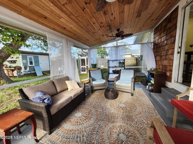 Building Photo - 126 Phoenetia Dr