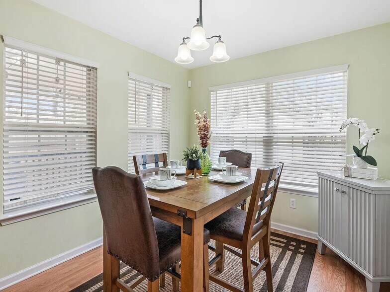 Building Photo - 509 Harold Prewett Dr