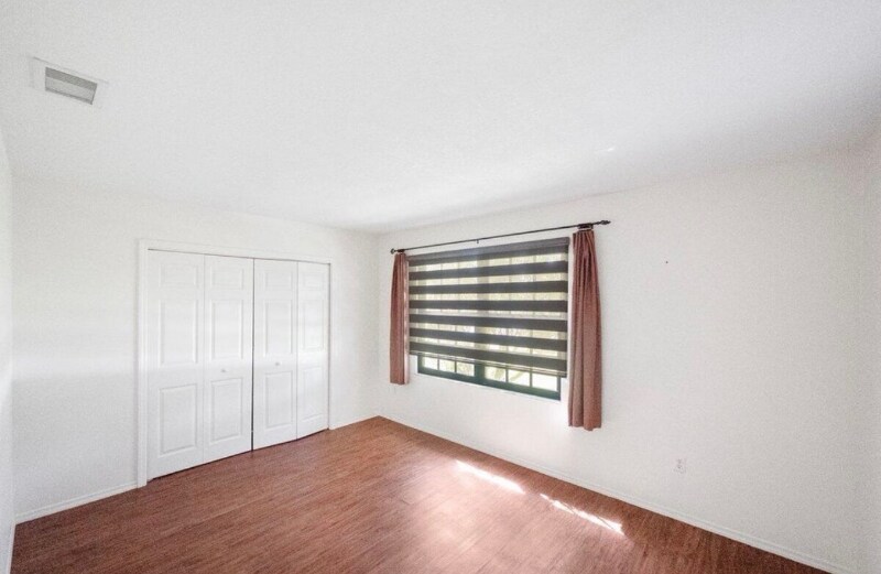 Building Photo - 5426 NW Clark Ave