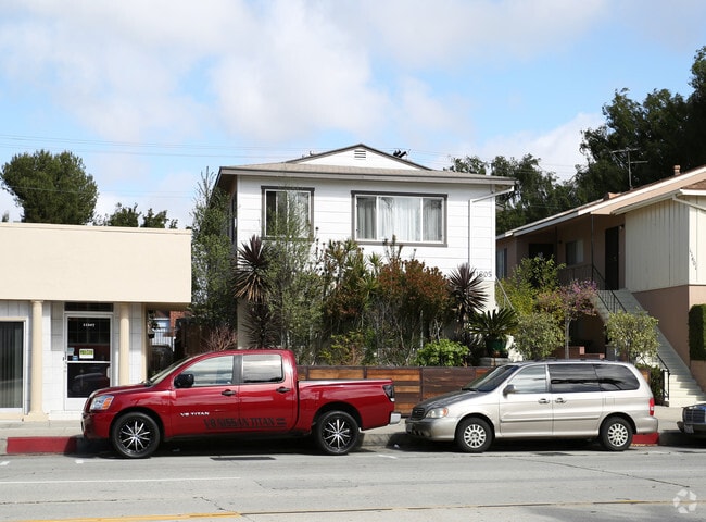 Building Photo - 11605 W Washington Blvd