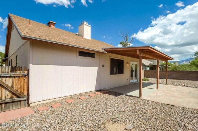 Building Photo - 2771 W Camino De La Joya