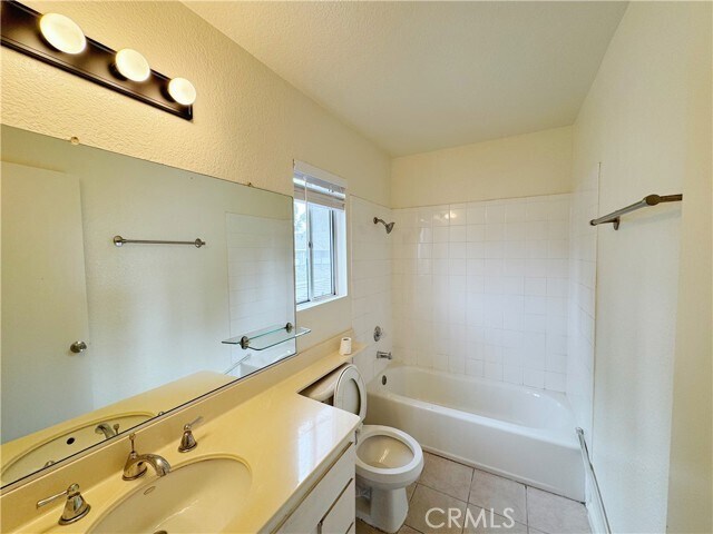 Building Photo - 1477 McCabe Way