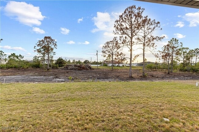 Building Photo - 452 Mercedes Ct