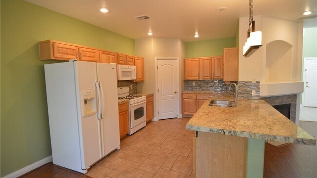 Building Photo - 2290 Bull Lake Dr