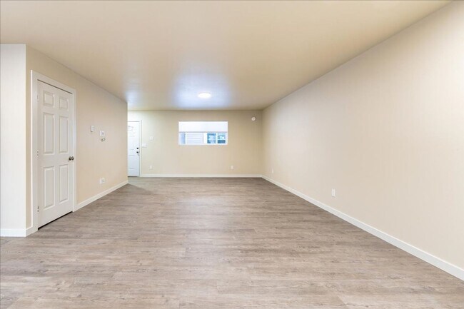 Building Photo - New Construction 2 Story 2 bedroom 1 bath side by side apartment in town