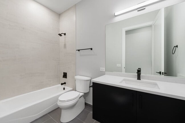 Building Photo - 1606 S Ashland Ave