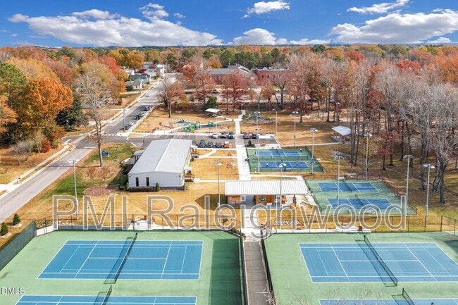 Building Photo - 404 Rolling Pasture Way