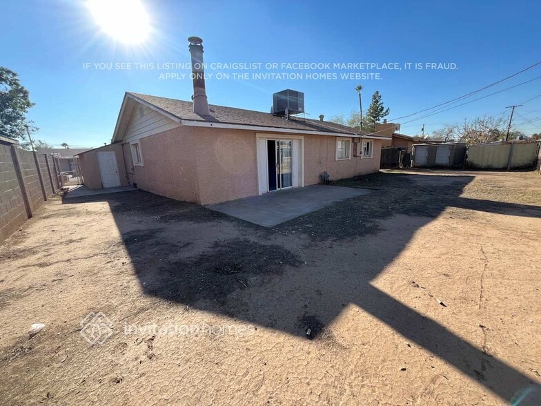 Building Photo - 4454 W Avalon Dr