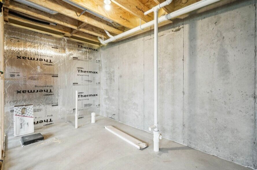 Building Photo - 11351 83rd St NE