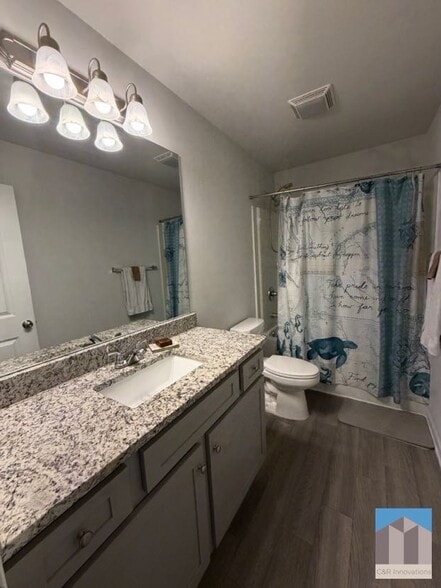 Building Photo - 7565 Knoll Hollow Rd