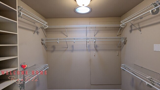 Building Photo - Greene - 2431