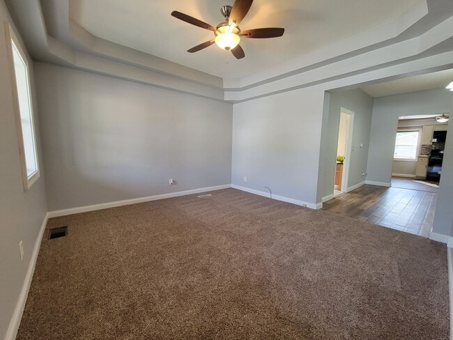 Building Photo - Beautiful 2 bed home