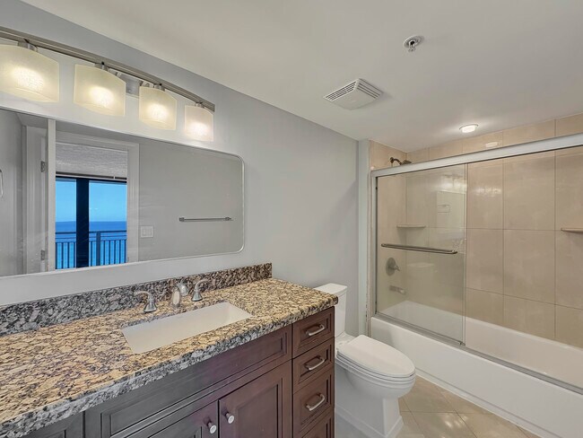 Building Photo - 3000 N Ocean Dr