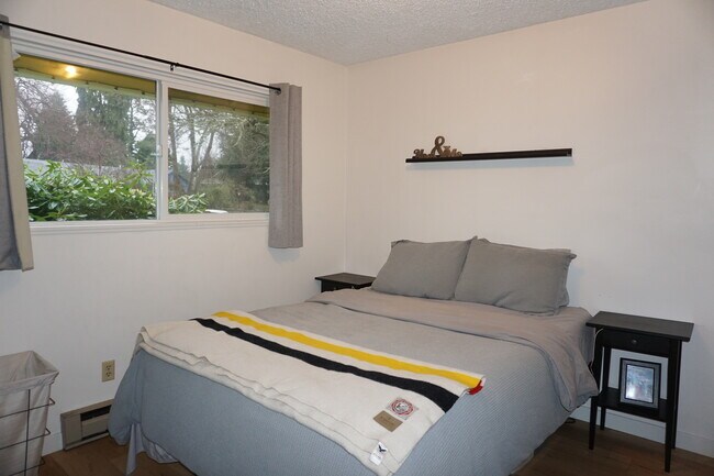 Main Bedroom/Bedroom 1 - 16572 SW 10th St