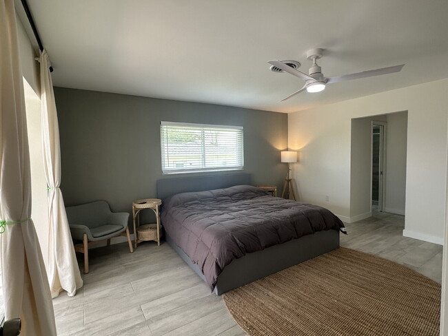 Building Photo - Beautiful 2-bedroom, 2-bathroom in Rotonda...