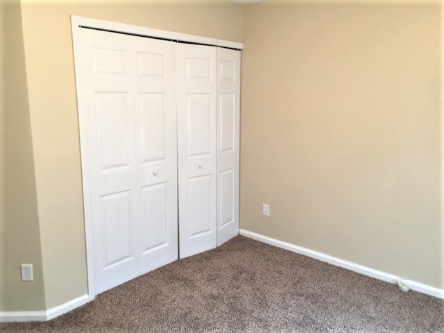 Building Photo - 12683 Pine Marsh Way