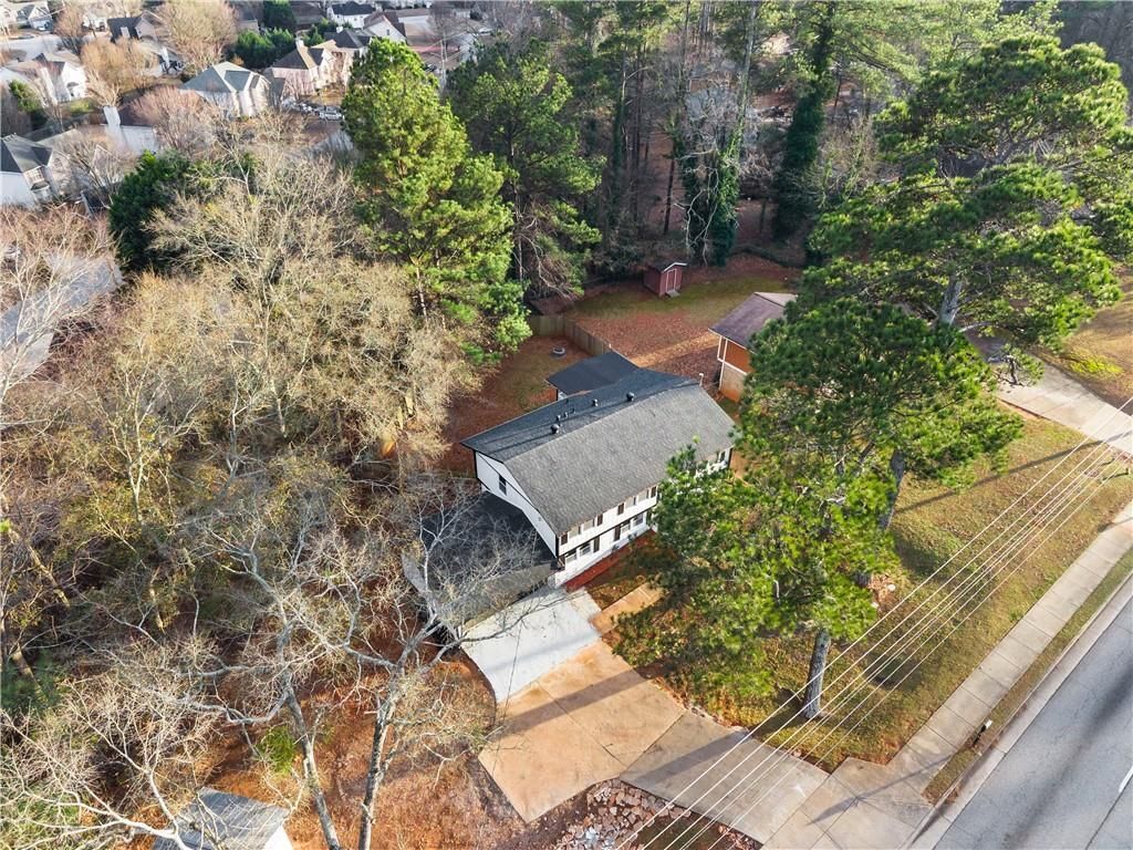Building Photo - 2304 S Hairston Rd