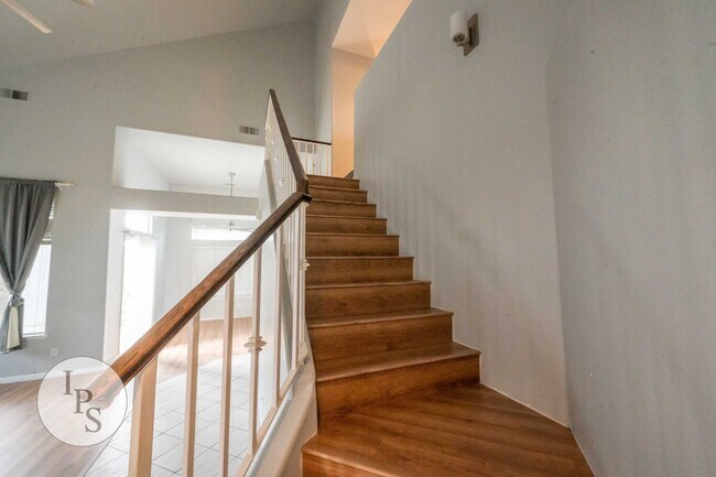 Building Photo - 3676 Baron Ave