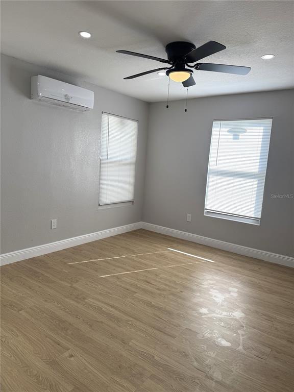 Building Photo - 319 Ave P NE