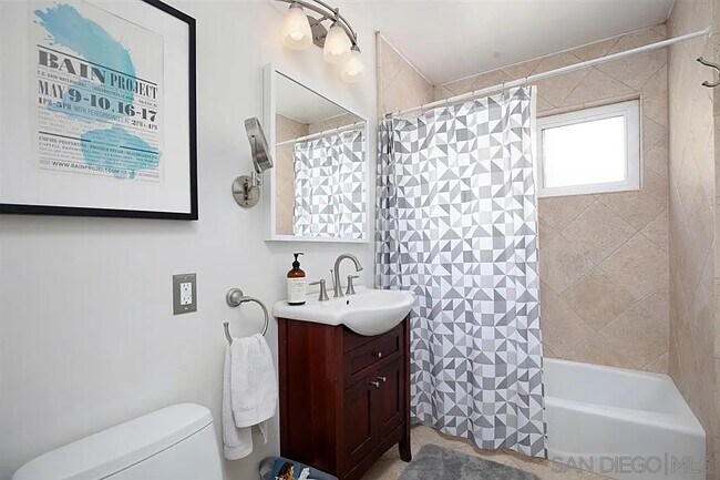 Building Photo - 4245 58th St